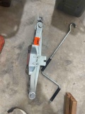 Scissor jack