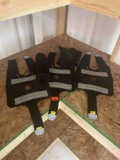 Knee braces