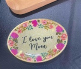 I love you mom plaque and wooden fan