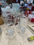 4 crystal glasses