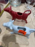 2 cow creamers
