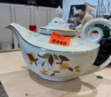 Vintage Autumn leaf Teapot