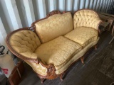 Antique Victorian sofa *BUYER IS RESPONSIBLE FOR LOADING*
