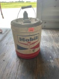 Vintage mobile oil can