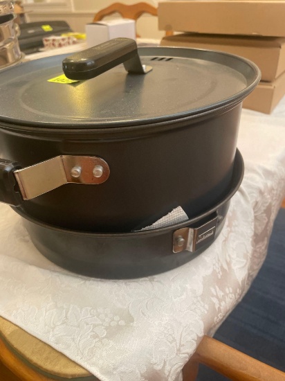 Coleman pots