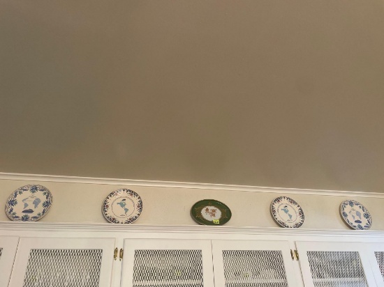 glass plate wall decor