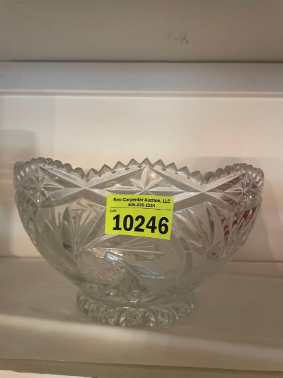 Crystal glass bowl