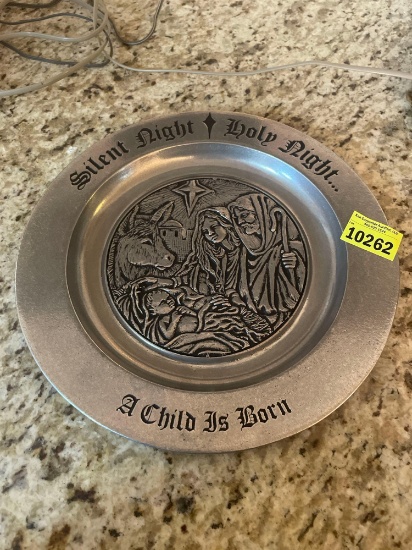 Christmas display plate