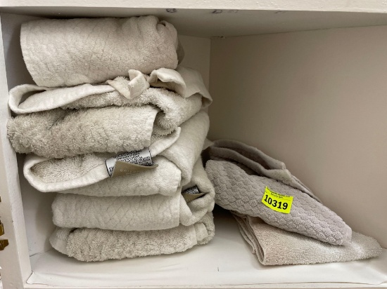 wash cloths and hand towels
