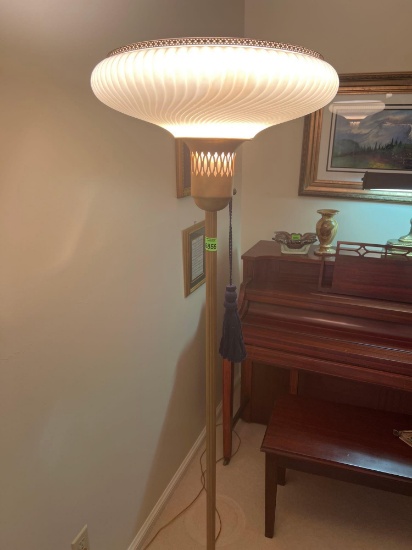 gold lamp