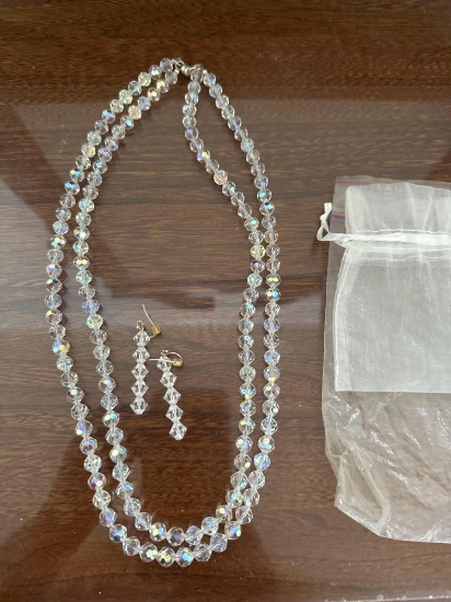 necklace and earring set