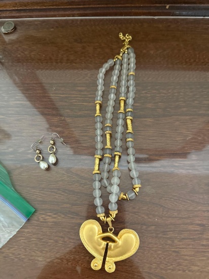 necklace and earring set