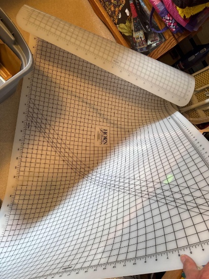 Cutting board for material
