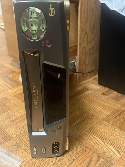 Sanyo VHS player