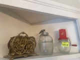 napkin holder; honey/syrup jar; shredder