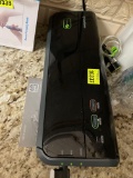FoodSaver vacuum sealing system