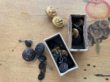 Cuff link buttons