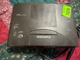 Magnavox clock radio