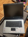 acer laptop , carrying case and accessories
