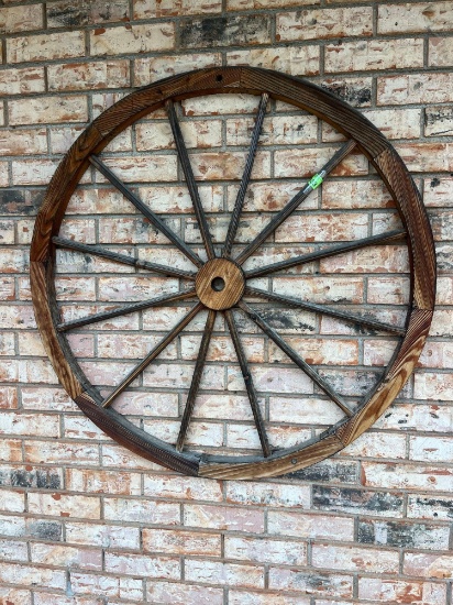 old wood wheel decoration