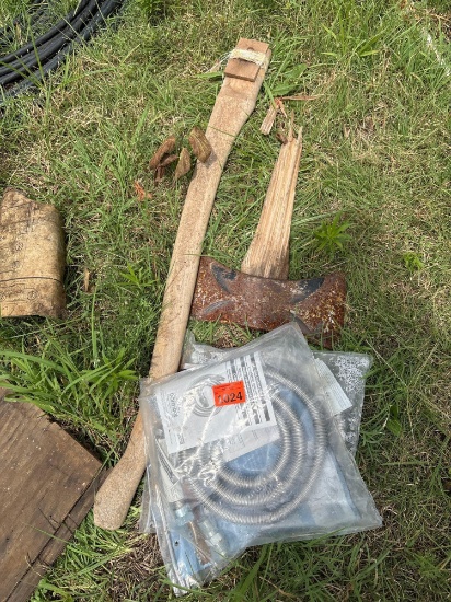 Gas connection hose double axe head handle