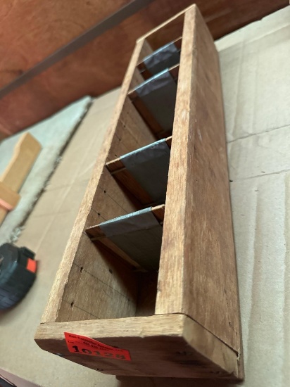 Wooden oragnizer