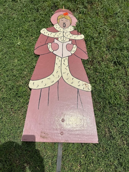 Wooden Christmas caroler