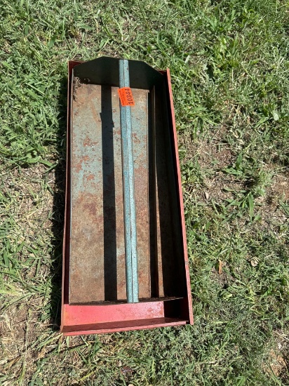 Tool caddie and metal container