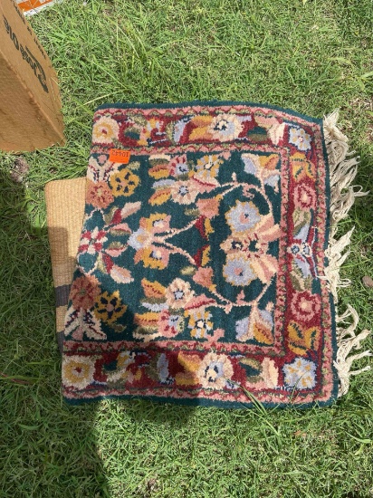 Decorative floor rugs