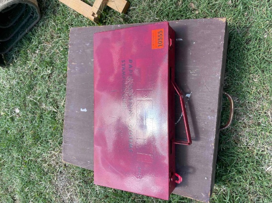 Metal organizer box and wooden oranizer box