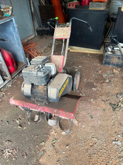 Briggs and Straton Rototiller condition unknown *BUYER IS RESPONSIBLE FOR LOADING*