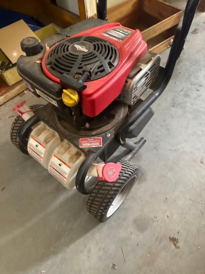 Troy-bilt 3000 PSI Pressure washer