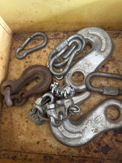 Hooks various sizes