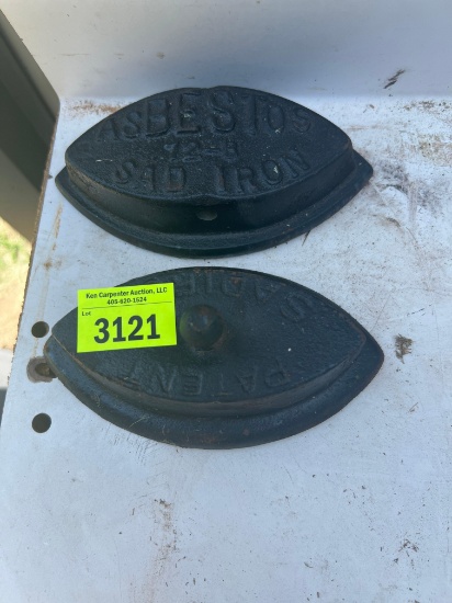 2 Vintage cast iron irons