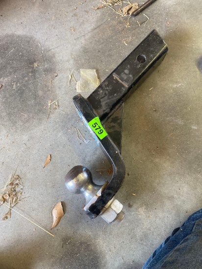 Trailer hitch ball mount