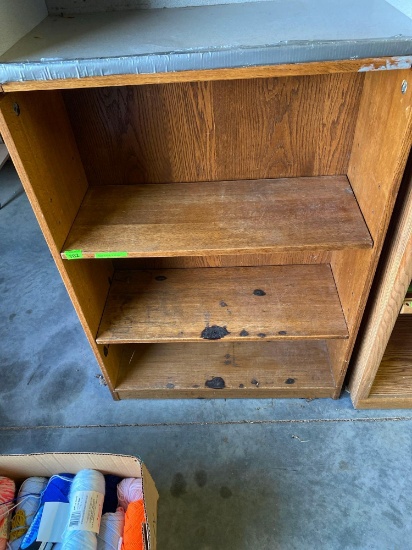 Bookshelf *BUYER IS RESPONSIBLE FOR LOADING* Pick up after 1pm