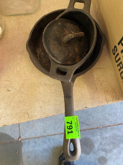 Cast-iron skillet, cast-iron, small, cooking dish