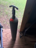 Oxygen tank