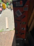 Window shades and curtain rods