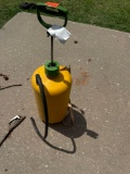 Lawn sprayer