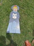 Wooden Christmas caroler