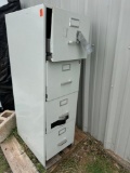 4 Drawer file cabinet *BUYER IS RESPONSIBLE FOR LOADING*