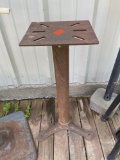 Grinder stand *BUYER IS RESPONSIBLE FOR LOADING*