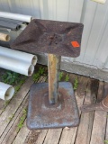 Grinder stand *BUYER IS RESPONSIBLE FOR LOADING*