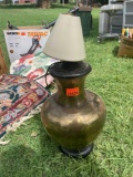 Lamp and small lamp shade