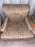 Accent chair