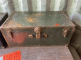 Steam trunk *BUYER IS RESPONSIBLE FOR DISASSEMBLE AND LOAD*