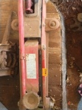 Floor jack