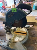 Compound miter saw