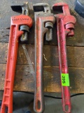 Pipe wrenches